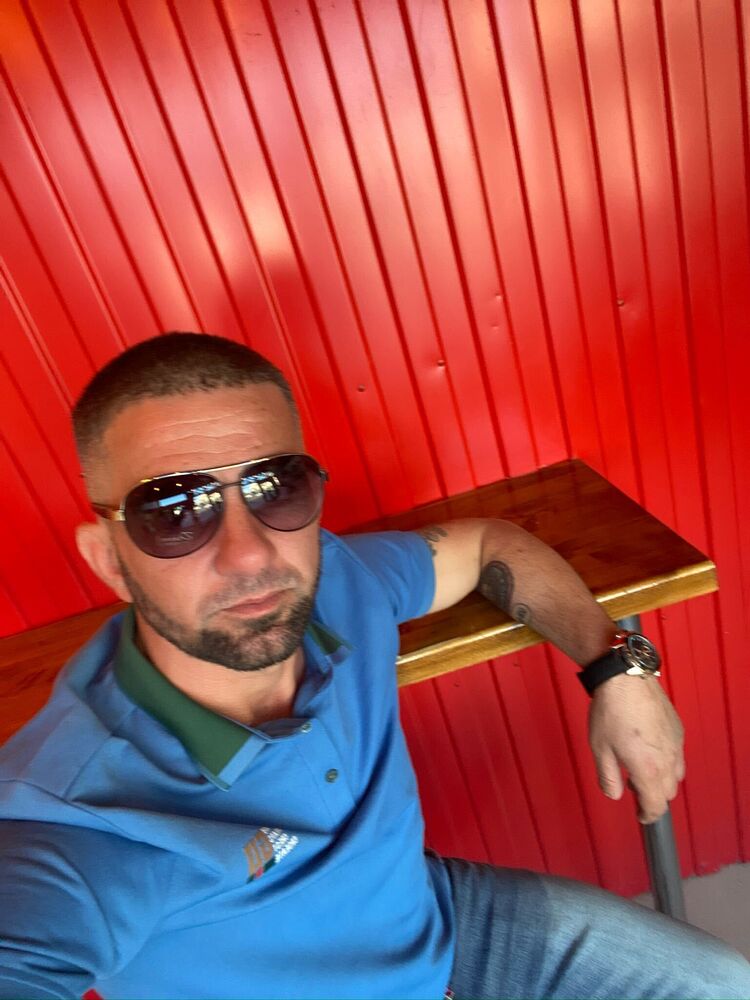  44311649  , 38 ,    