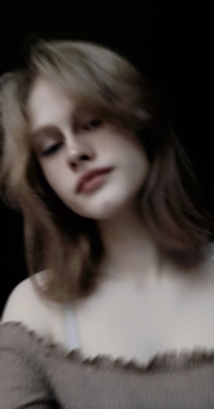  ,   Anastasia, 21 ,   ,   
