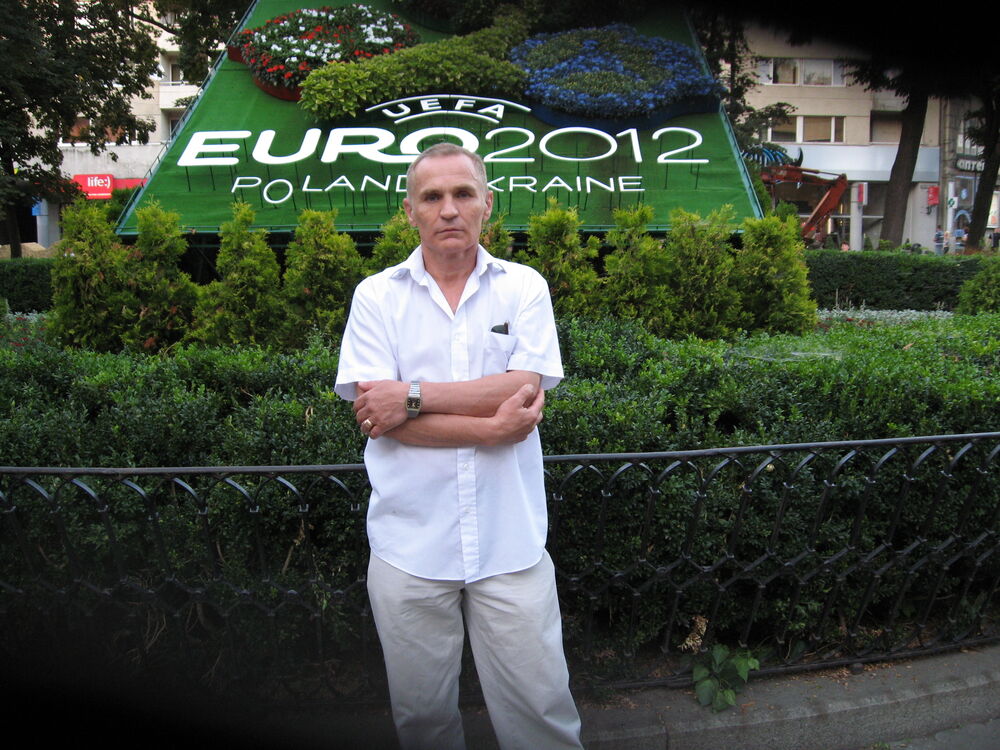  22926589  IGOR, 64 ,    