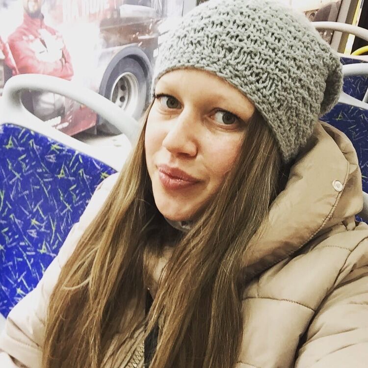  --,   , 27 ,   c 