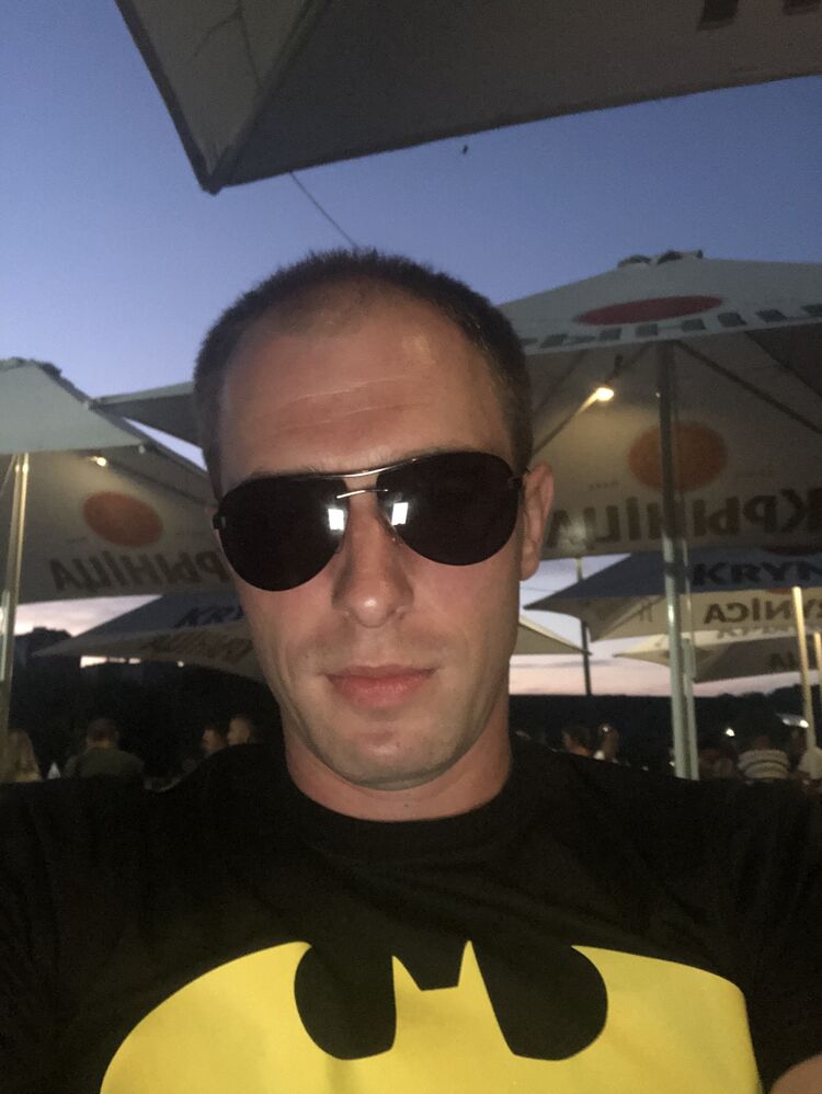  23837979  , 36 ,    