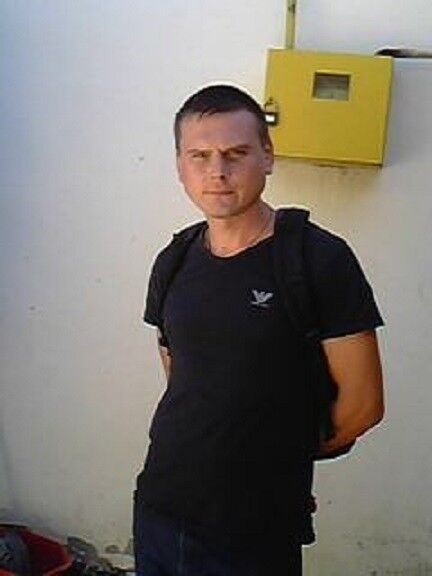  ,   Peotr, 42 ,     , c 