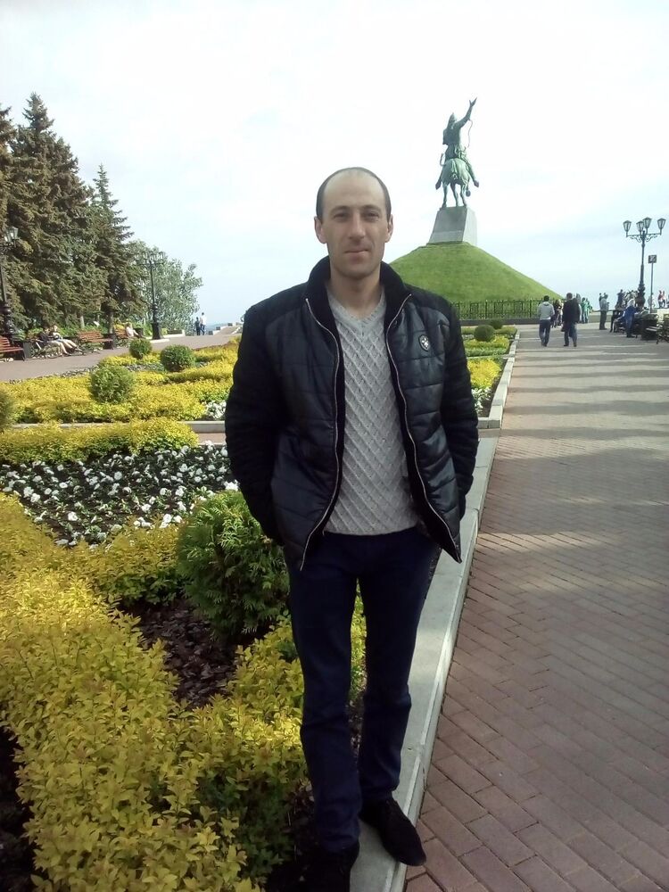  53848839  EDVARD, 38 ,    