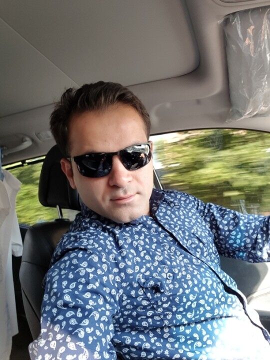  15738399  Bahram, 38 ,    