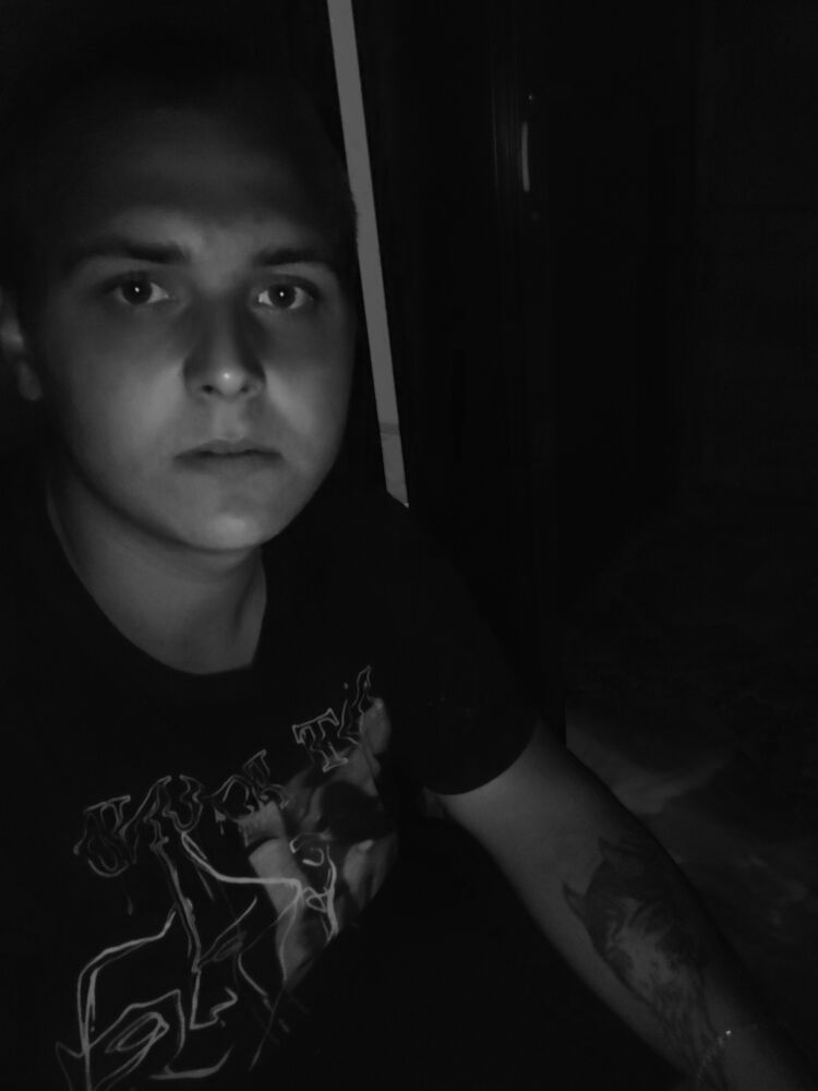  ,   Ivan, 28 ,   ,   , c 