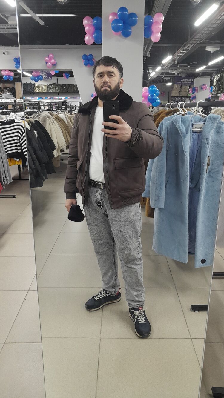  54451509  Islom, 41 ,    