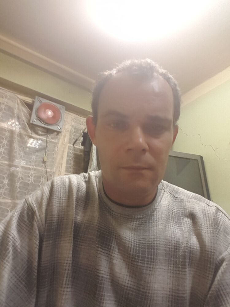  21418159  , 44 ,    