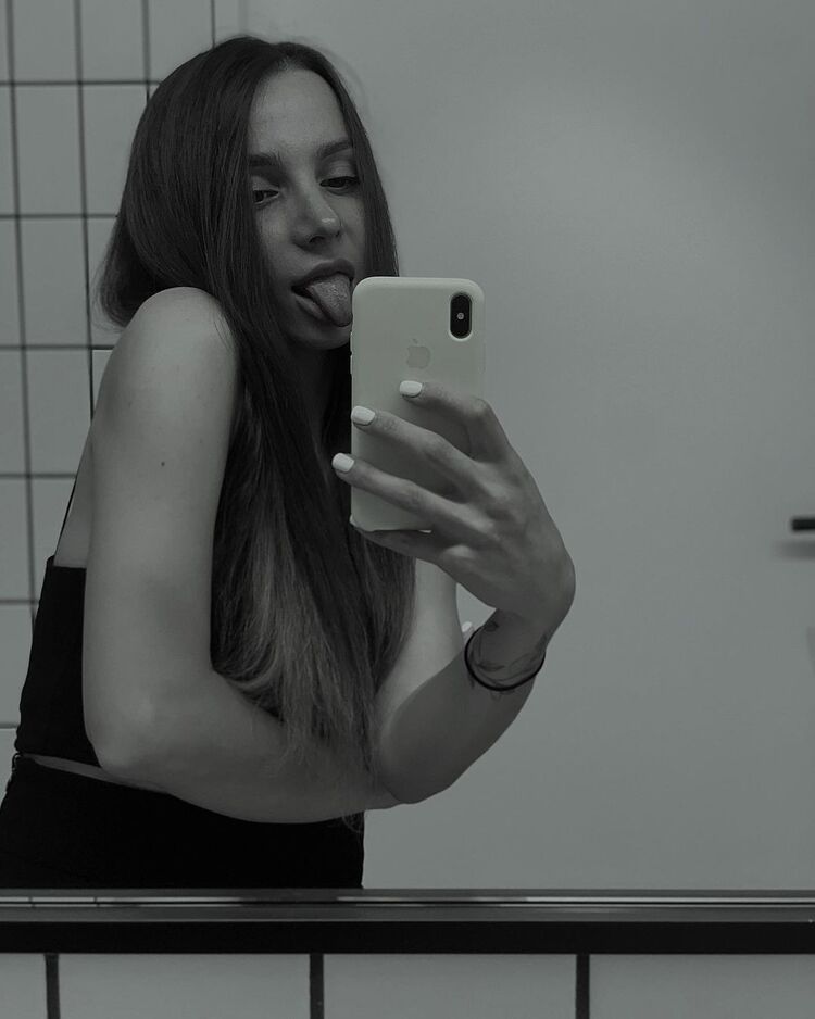  42521189  , 29 ,    