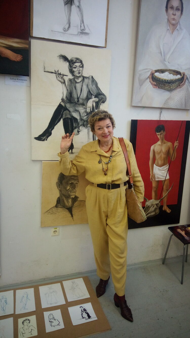  30463629  Iryna, 60 ,    