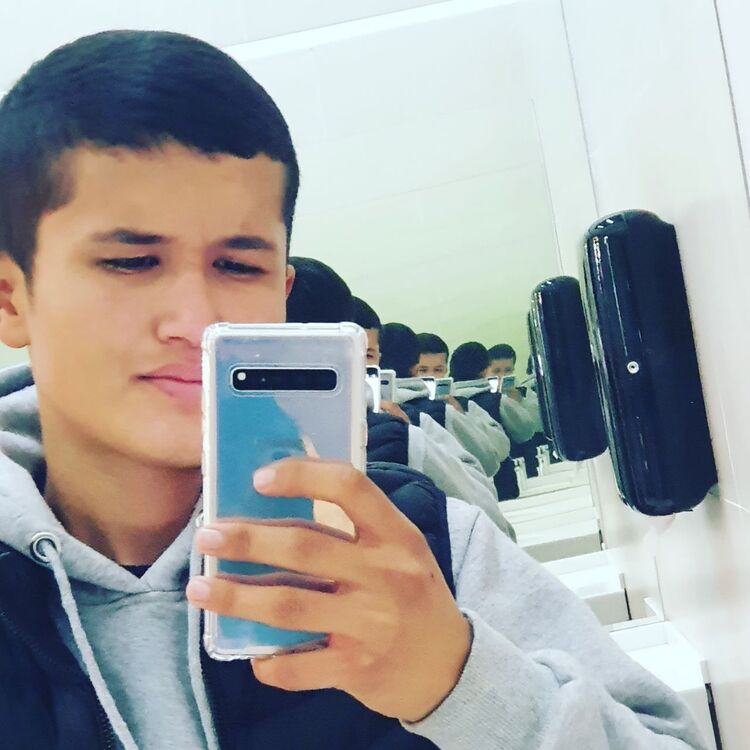  28059479  , 21 ,    