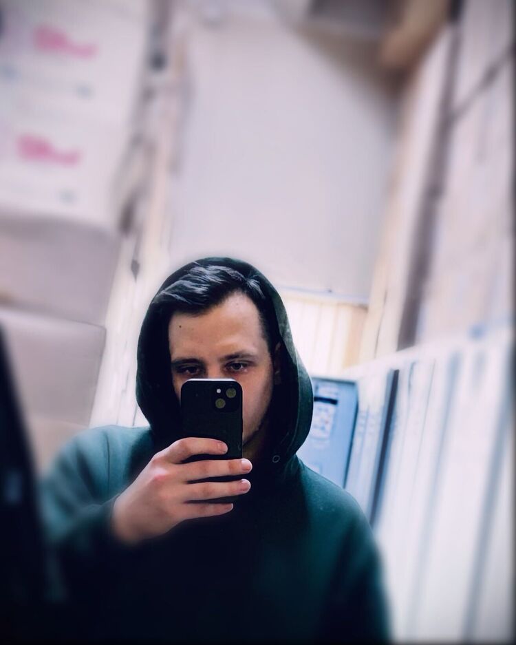  50819179  , 26 ,    -