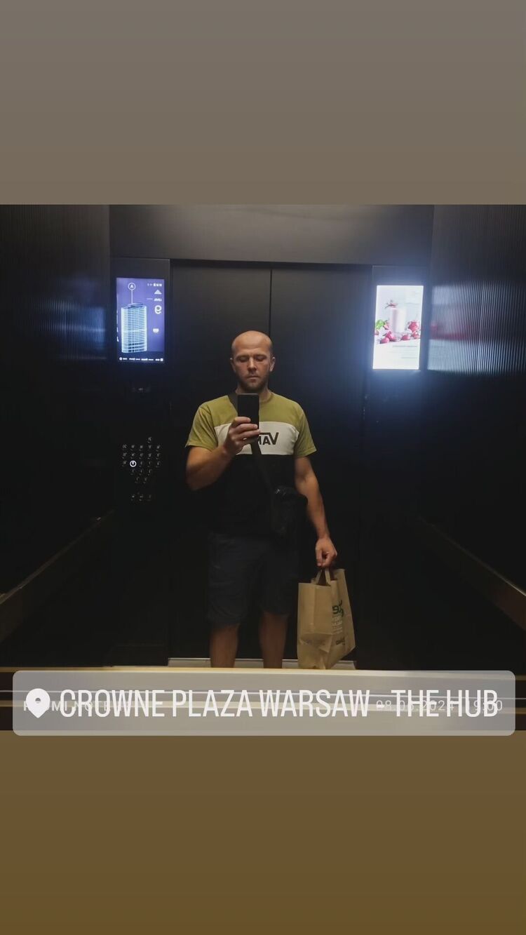  52651459  ALIAKSANDR, 33 ,     