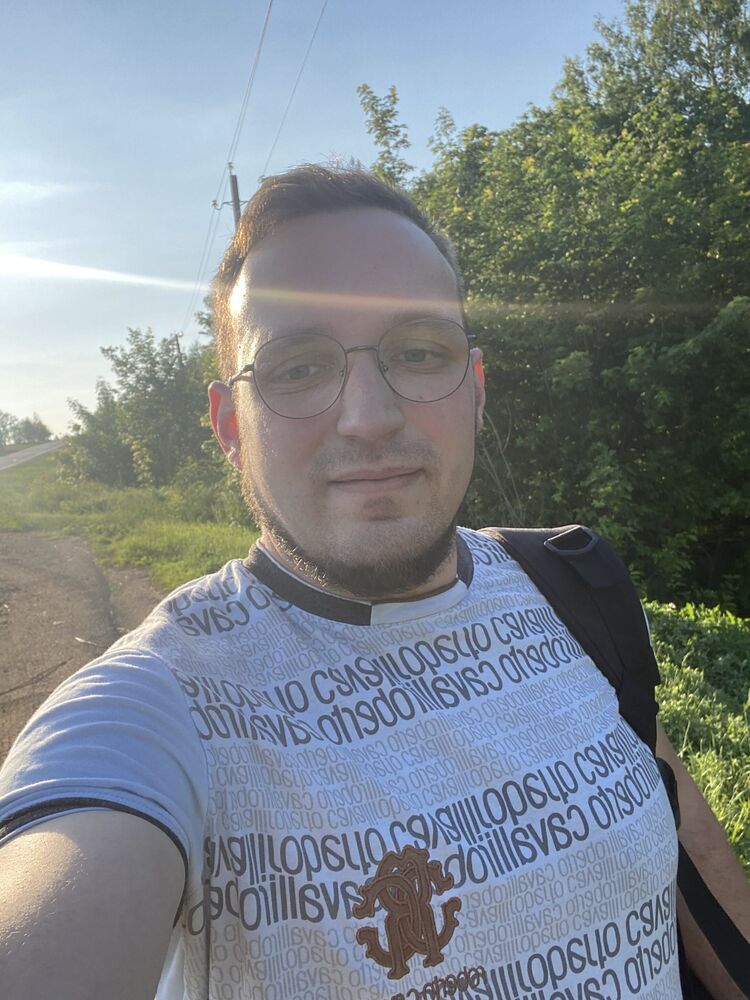  44009529  , 31 ,    