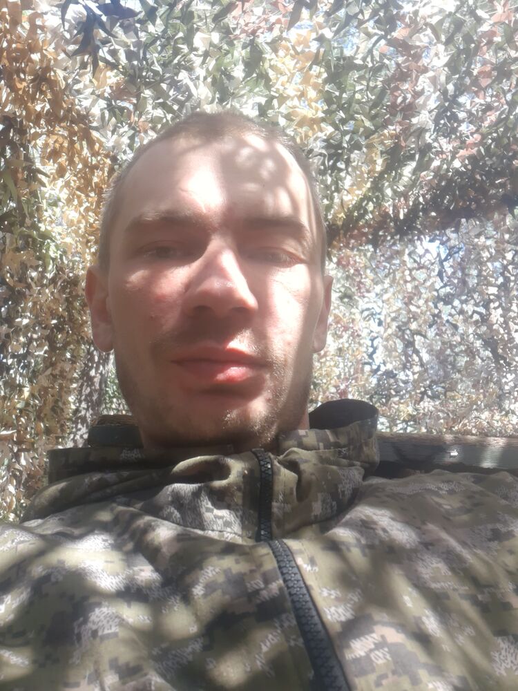  43863029  Sanyok, 34 ,     