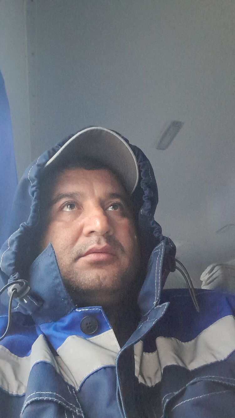  38393309    , 39 ,     