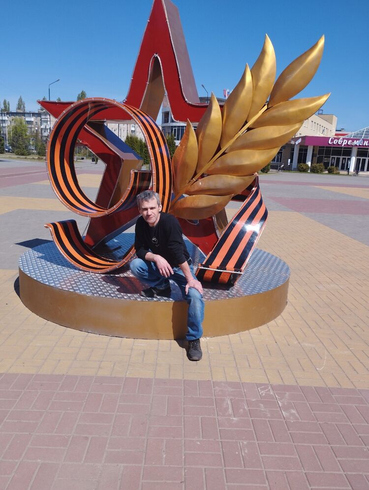  41080759  Nikolaj, 46 ,    