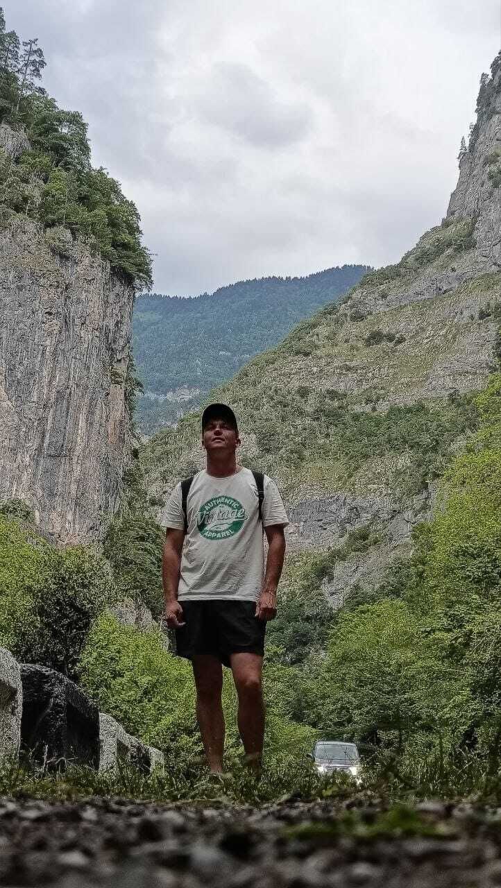  47162689  Vladimir, 32 ,    