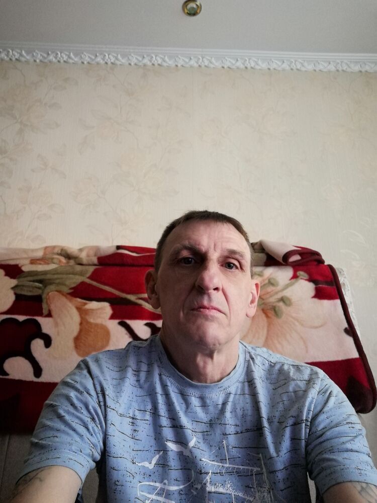  22965959  , 56 ,    