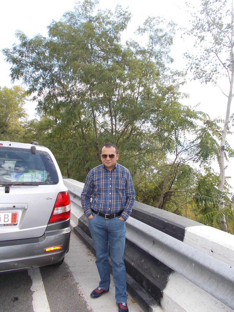  5867489  Ramiz, 43 ,    