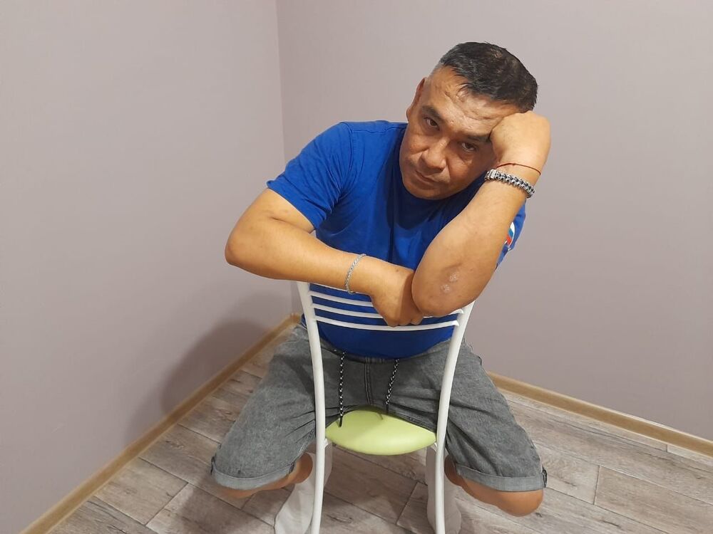  43727299  , 45 ,    -
