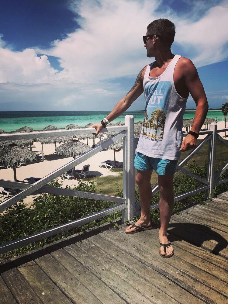  ,   Alexander, 37 ,   ,   