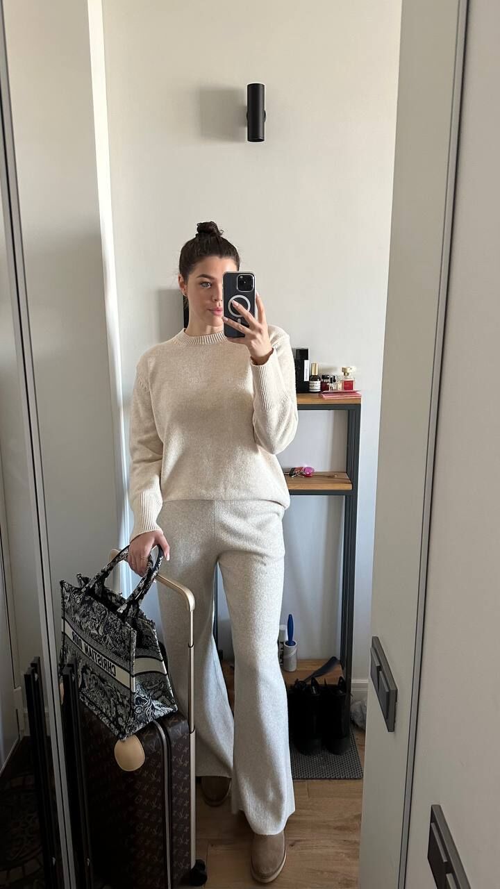 ���� 52252819 ������� �����, 28 ���, ���� ���������� � ������