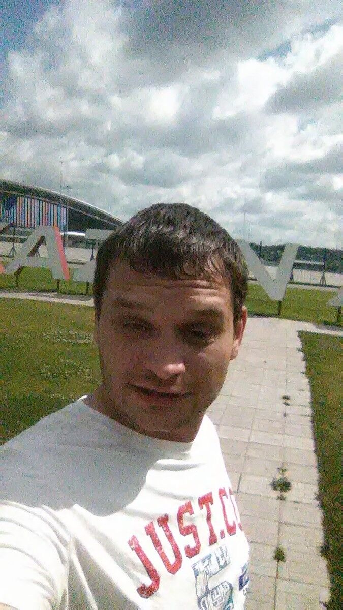  10407489  , 39 ,    