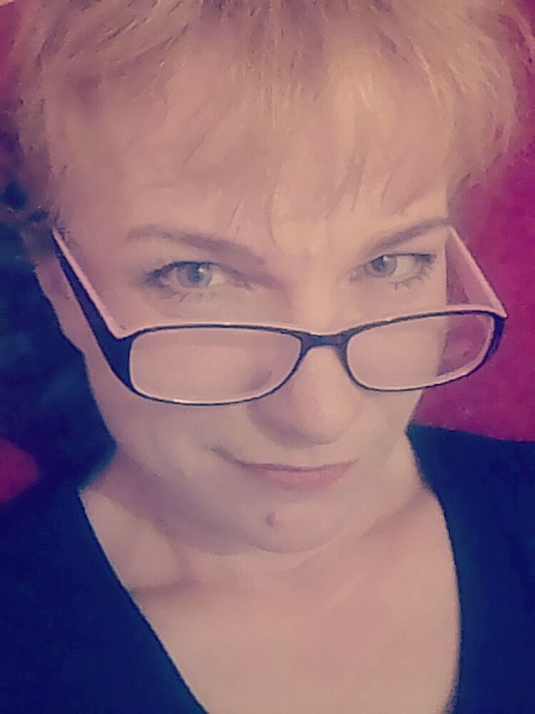  ,   Helen, 52 ,   ,   