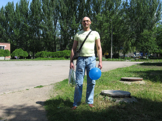  8568369  Oleg, 54 ,    