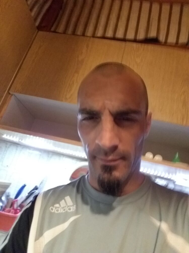  33776889  , 39 ,    