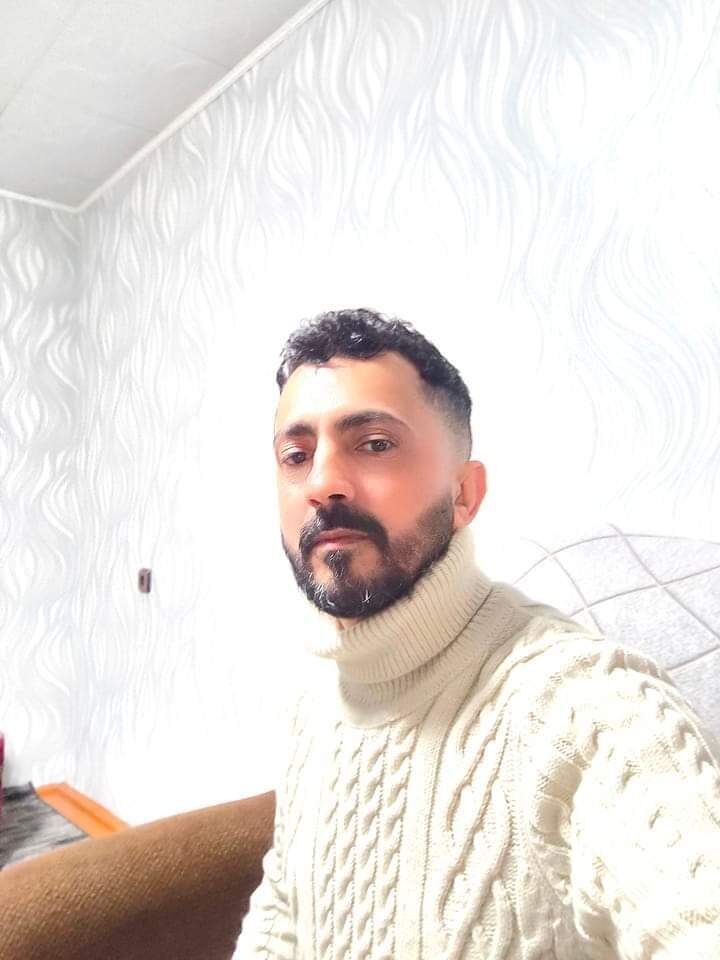  ,   Zeki, 34 ,   ,   