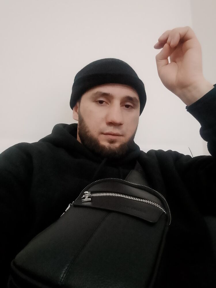  48880869  , 22 ,    