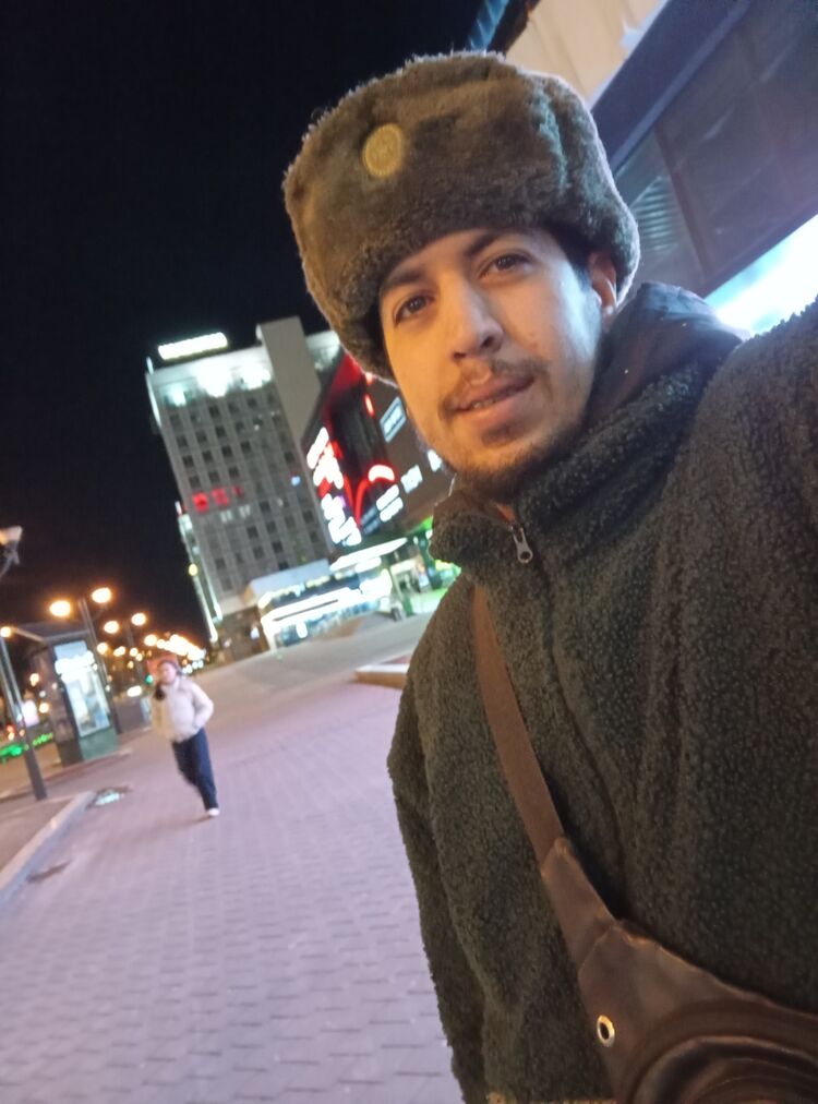  50426969  , 26 ,    