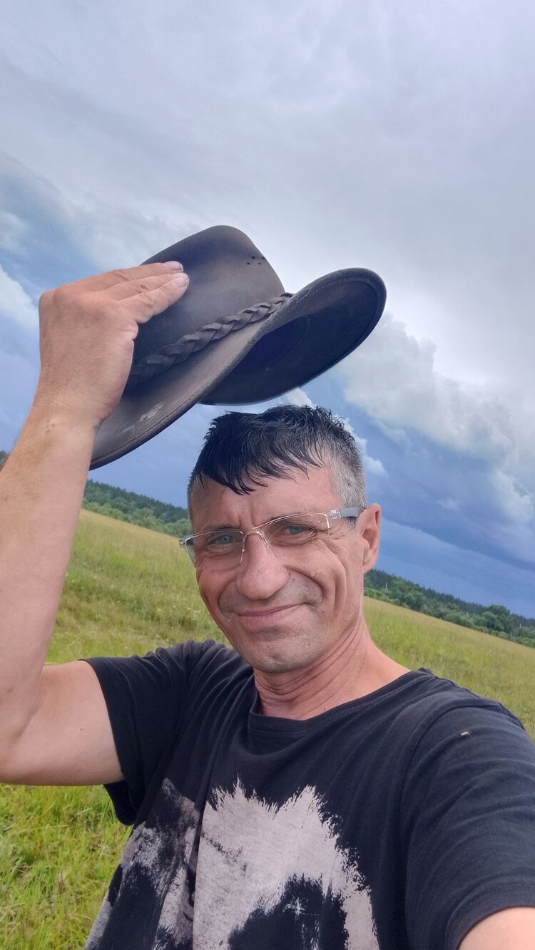  52552759  , 51 ,    