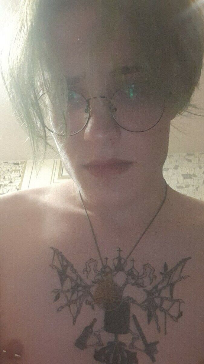  20706829  , 24 ,    