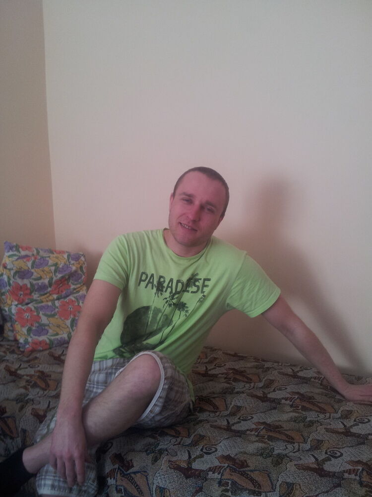  16040759  NIKOLAJ, 33 ,    