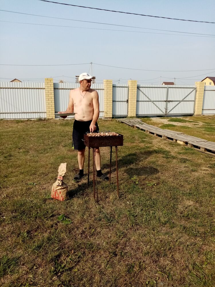  32308799  , 49 ,    