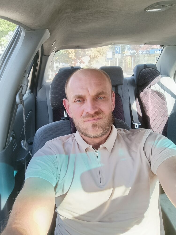  53764619  , 35 ,    -