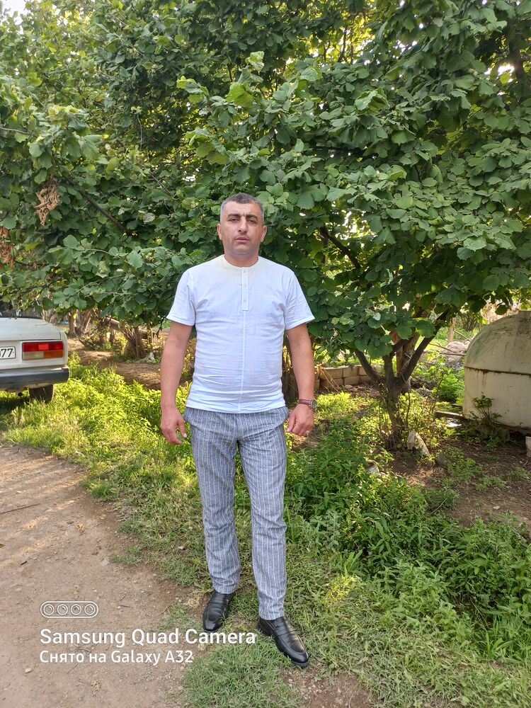  34328419  Ali, 41 ,    