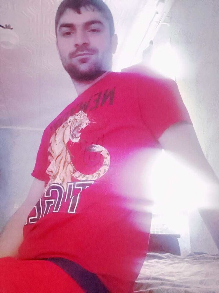  18386459  , 29 ,    