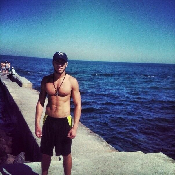  ,   Roman, 32 ,   ,   , c 