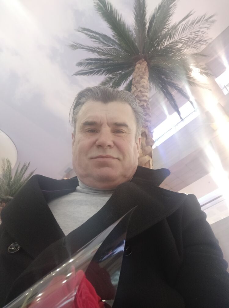  47912299  Alex, 45 ,    