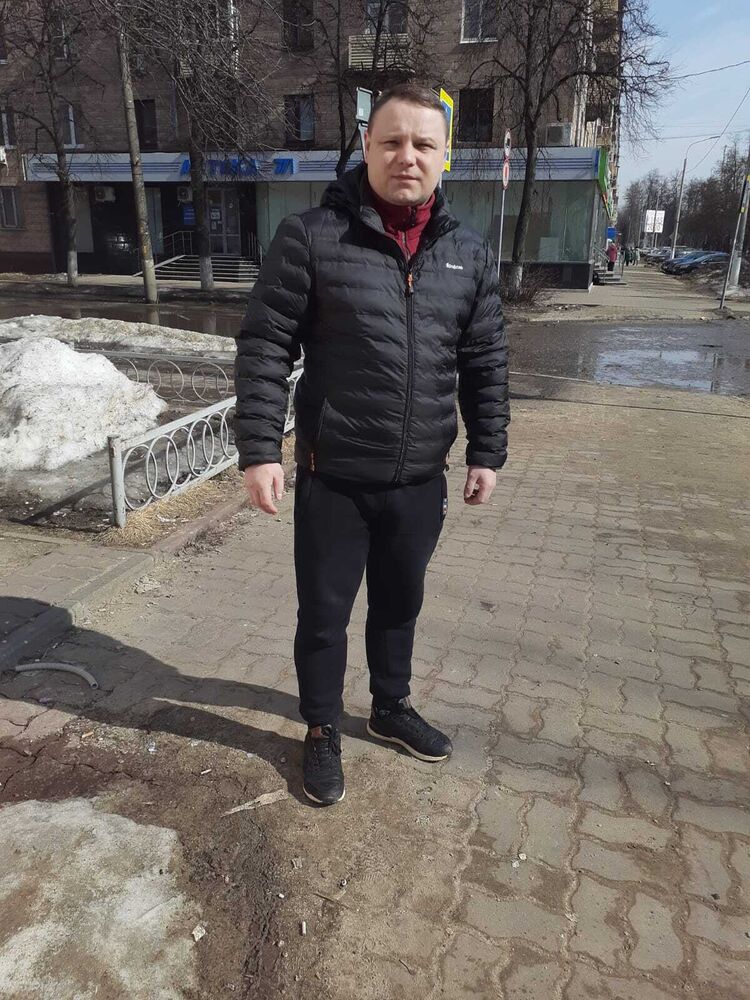  31285369  Oleg, 27 ,    