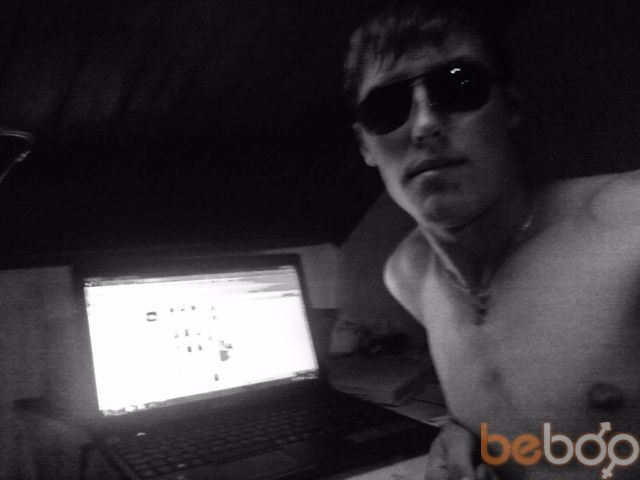  ,   Artur, 36 ,   