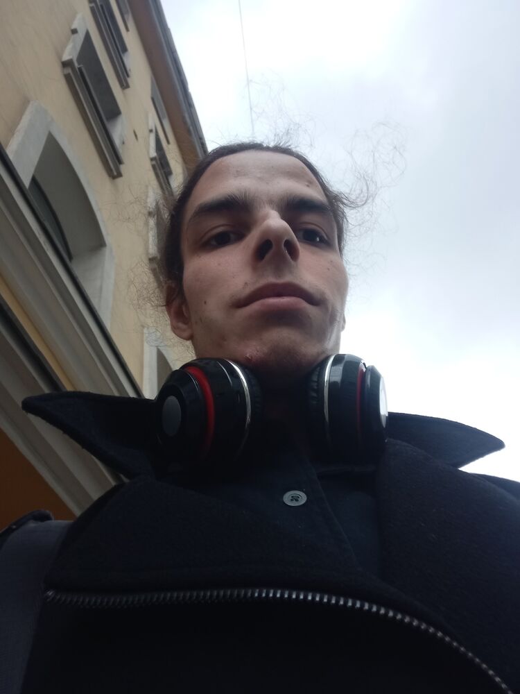  44719279  , 29 ,    -