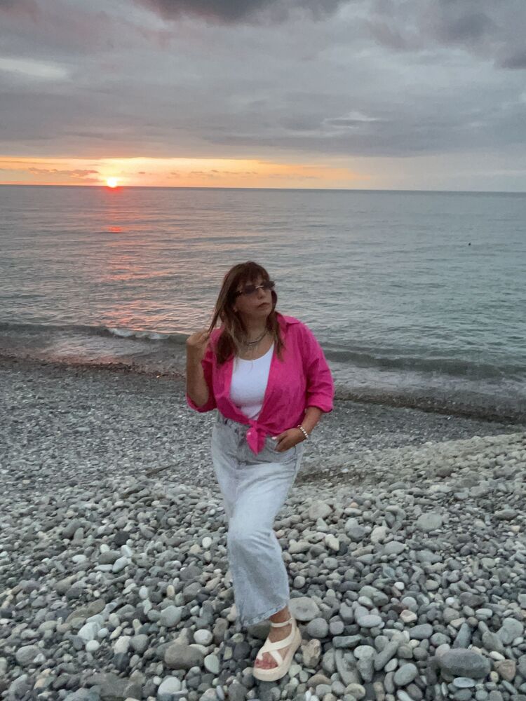  54301119  IRinA, 39 ,    