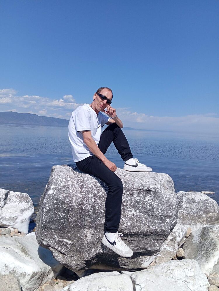  53453029  Sergei, 43 ,    