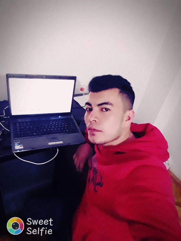  46349499  Ttimati, 29 ,    