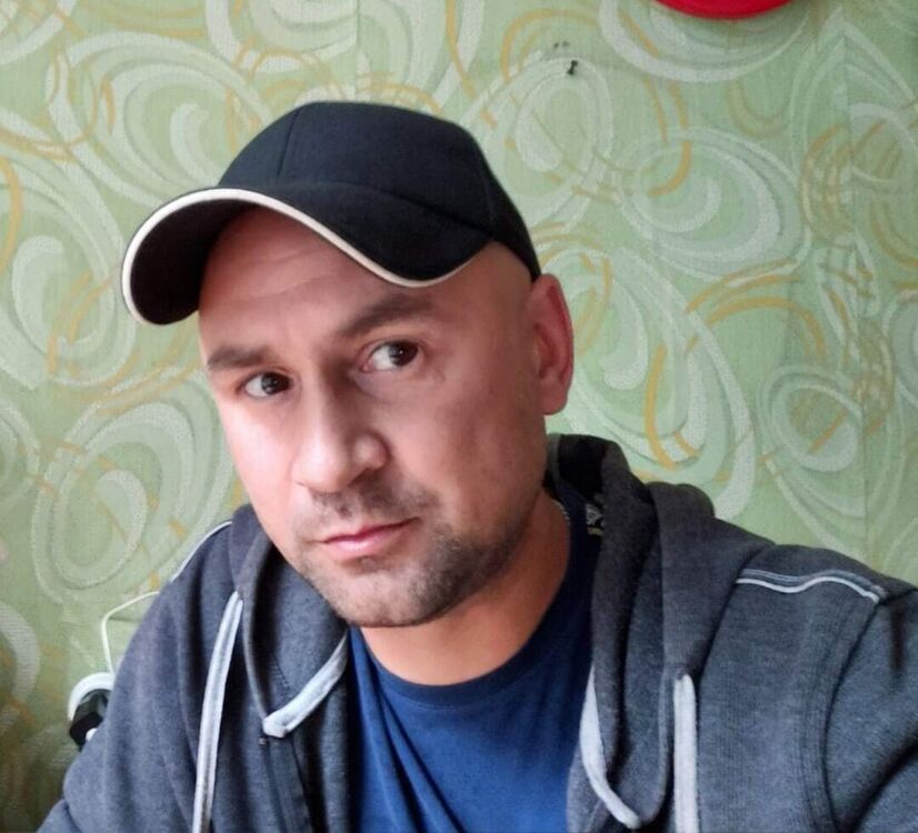  ,   MOROZ, 46 ,   ,   