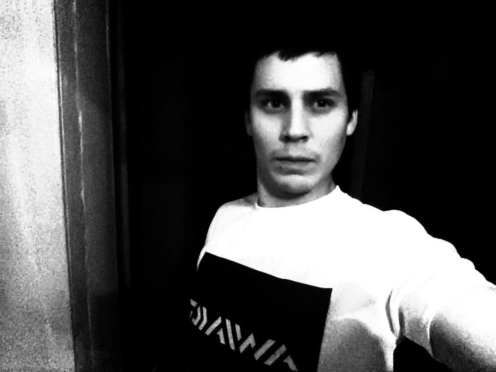  53203819  Kirill, 32 ,    